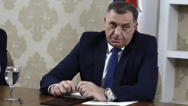 dodik-istocno-sarajevo-23-04-25-11