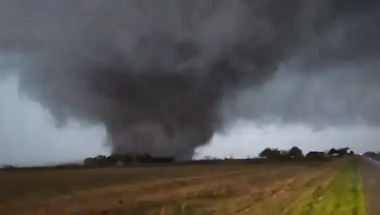 tornado22