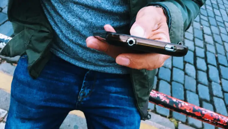 smartphone pametni telefon freepik