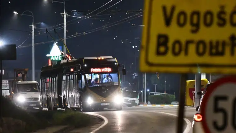 trolejbus 4