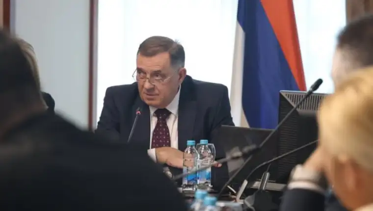 dodik4