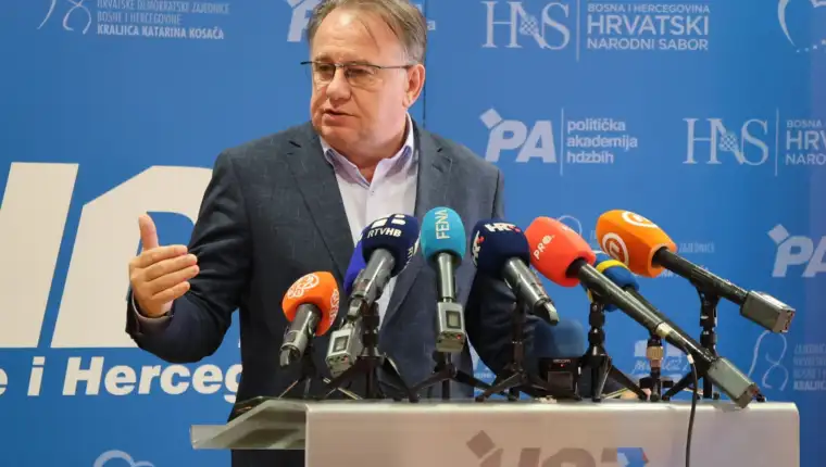 Nermin Nikšić