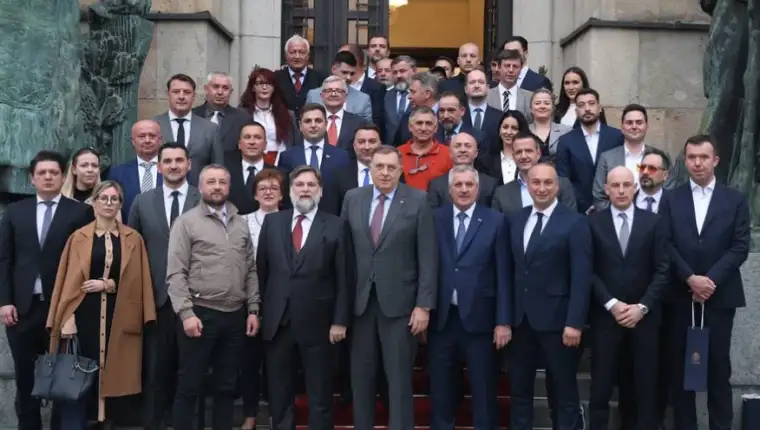 dodik 4