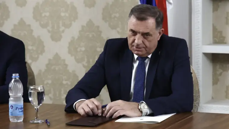 dodik-istocno-sarajevo-23-04-25-10