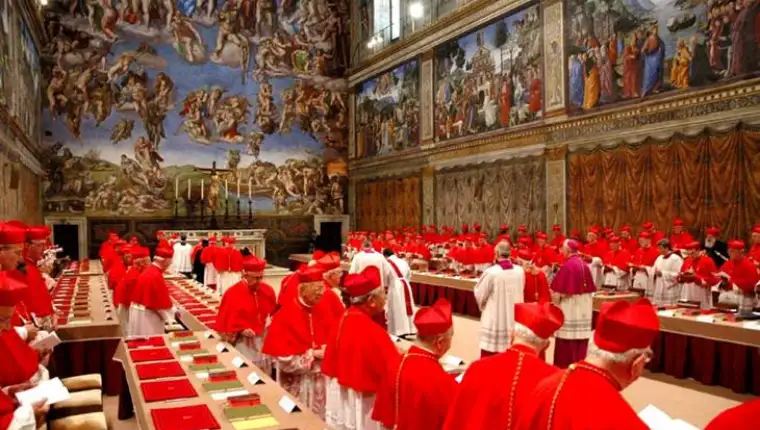conclave-sistine-chapel