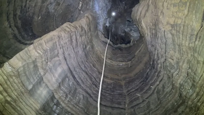 Fantastic Pit