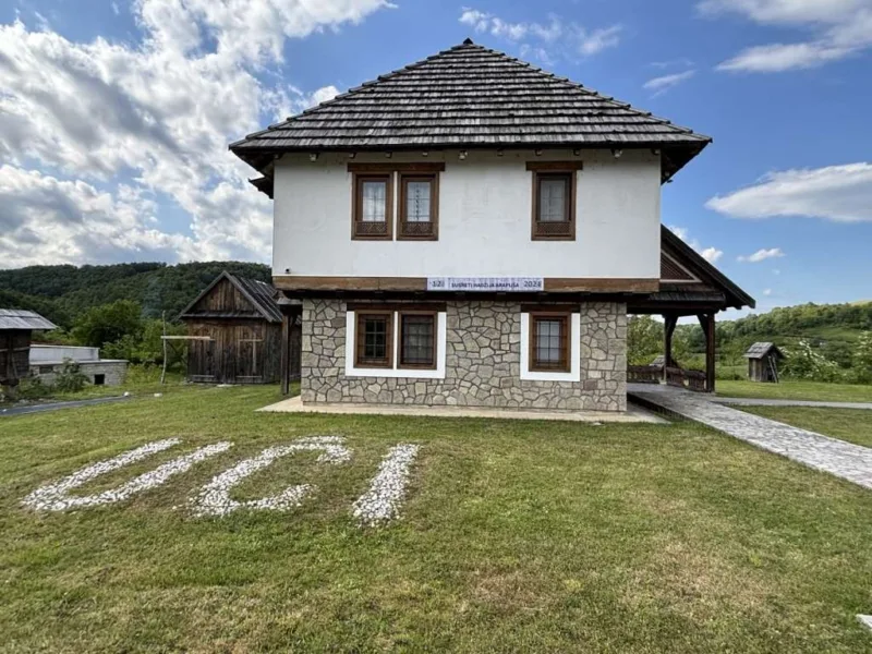 Spomen-kuća reisa Džemaludina ef. Čauševića