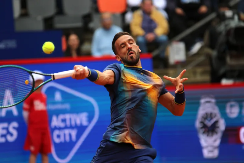 Bitpanda Hamburg Open, ATP, Tennis Herren Turnier 500, 1. Runde: Damir Dzumhur (Bosnien-Herzegowina). *** Bitpanda Hambu