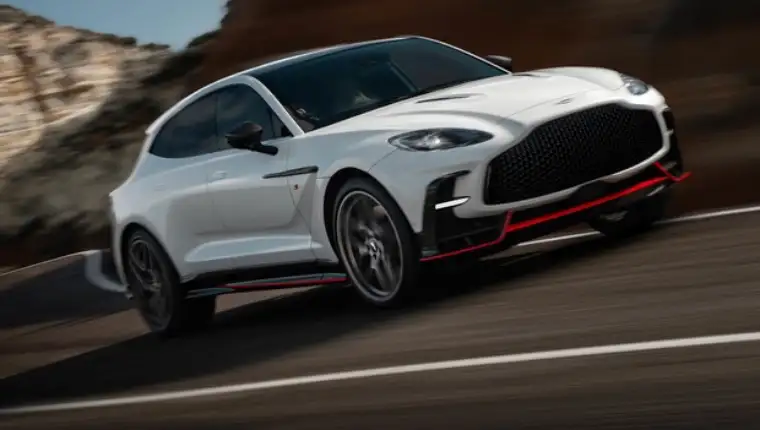 Aston Martin DBX S