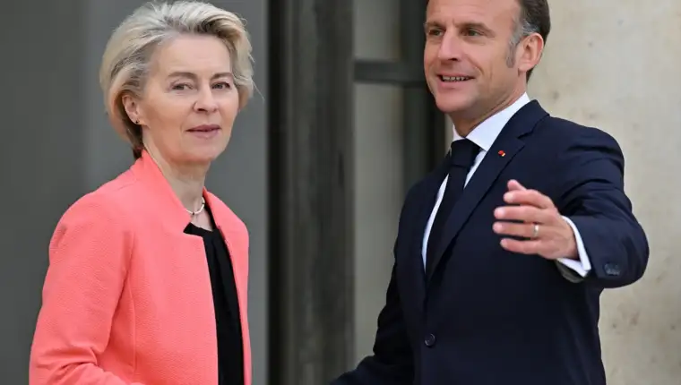 Macron i Ursula von der Leyen