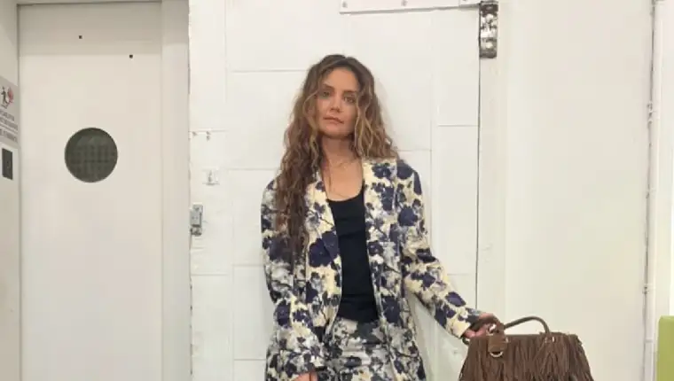 katie holmes 2