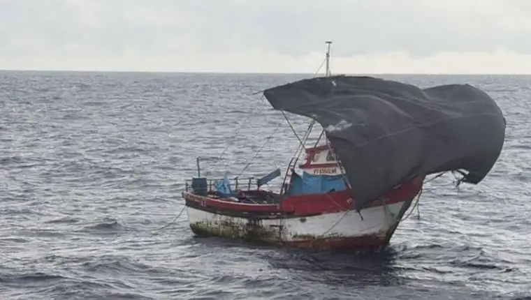 pet ribara spašeno iz mora galapagos