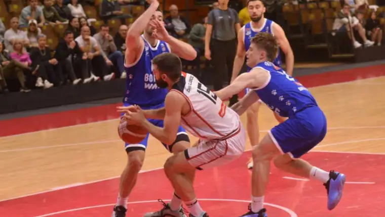 sloboda borac 4