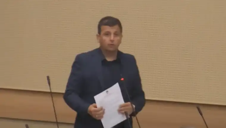 viuanovic 9