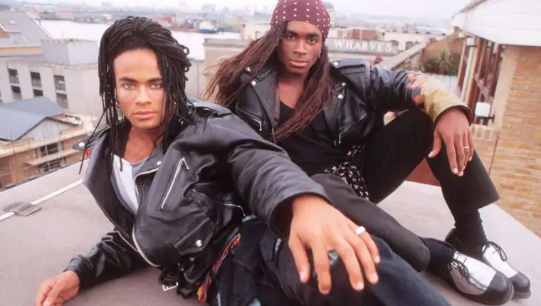 milli-vanilli-2000-9d40d5f3d324490bb7a60f0cac046ece