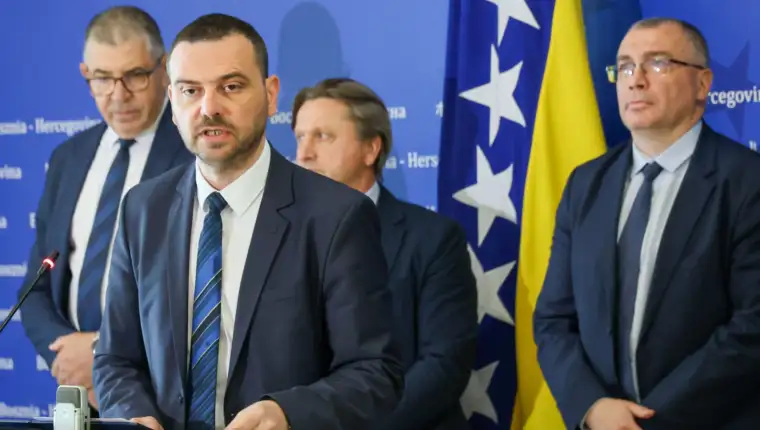 saša magazinović