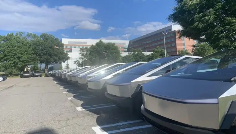 tesla cybertruck