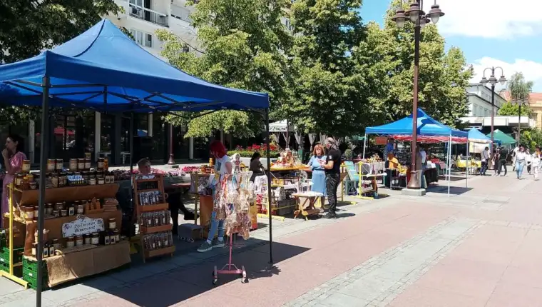 pcelarski bazar brcko