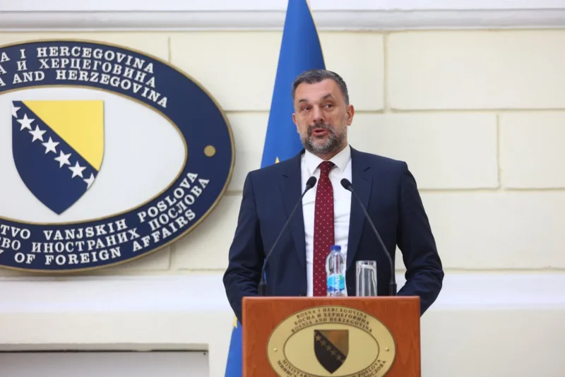 konakovic elmedin press fena