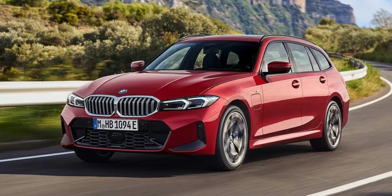 BMW 330e Touring xDrive