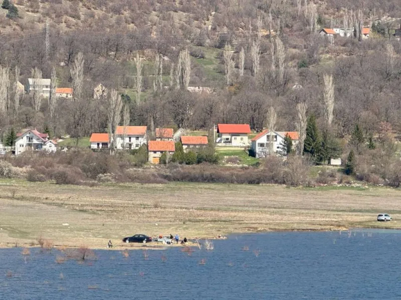 busko jezero