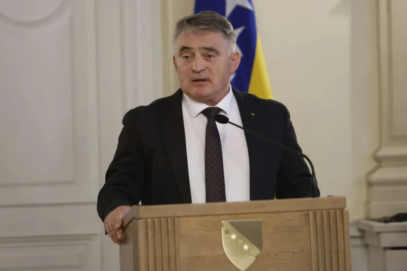 komsic