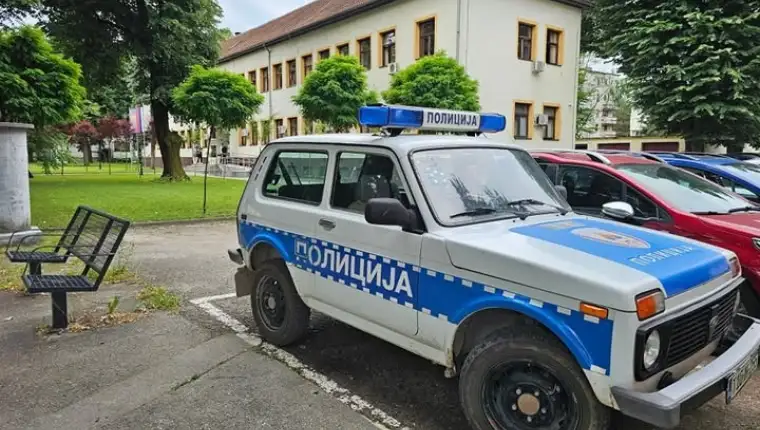 policija upala u sds teslić