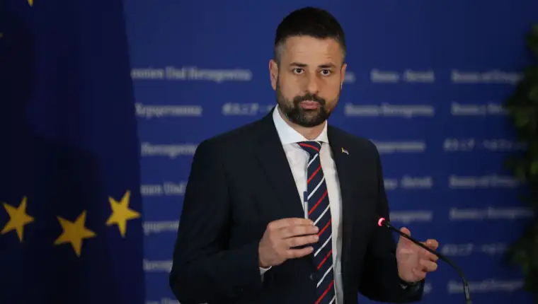 kosarac amidzic pres 120625 (2)