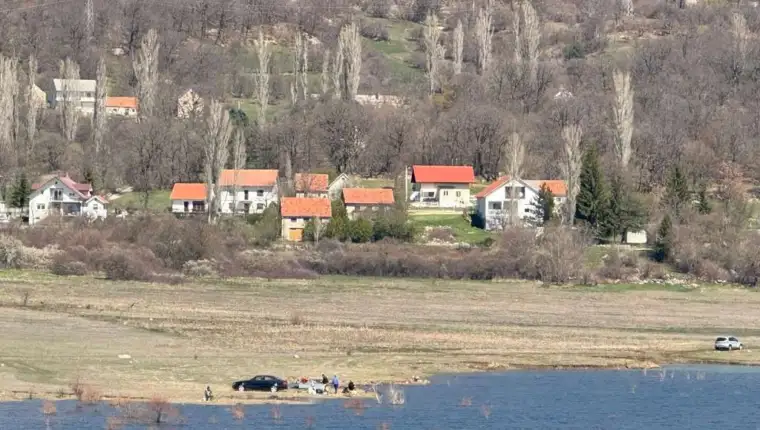 busko jezero