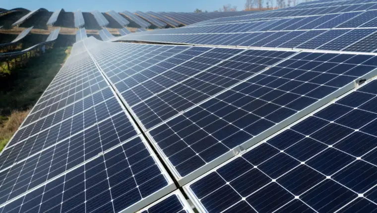 solarni panel freepik