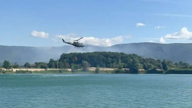 helikopter pozar