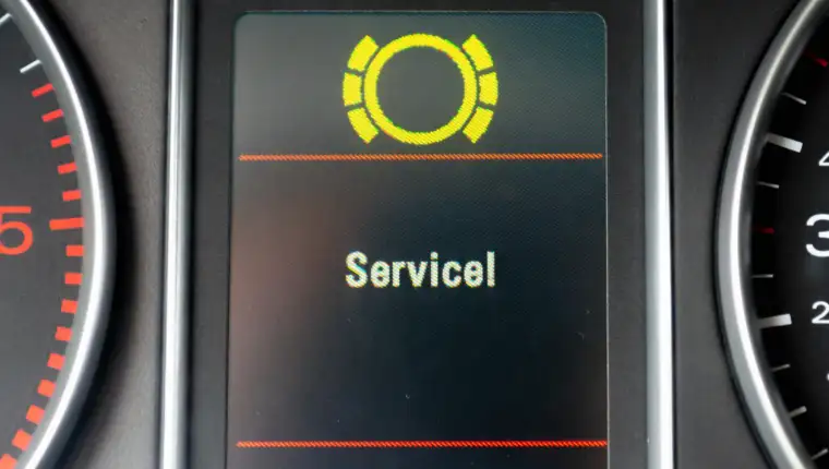 servis freepik