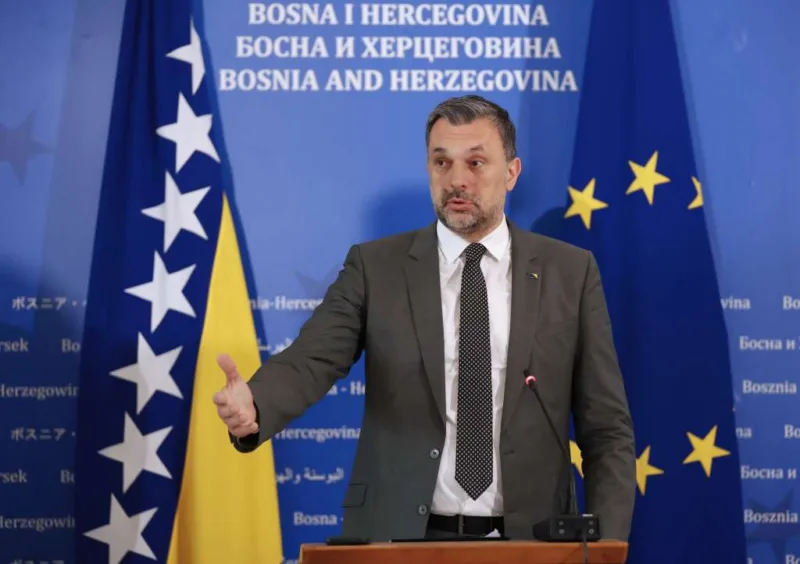 elmedin konakovic fena22