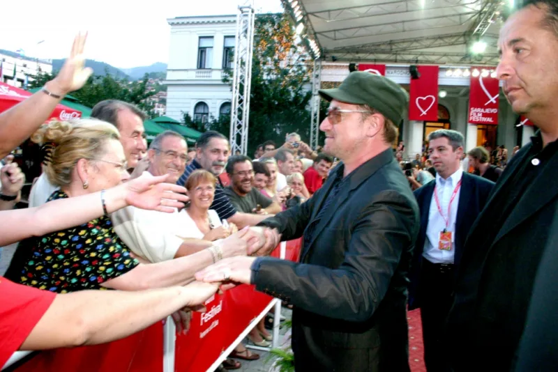 Bono_pozdravlja_2 (1)