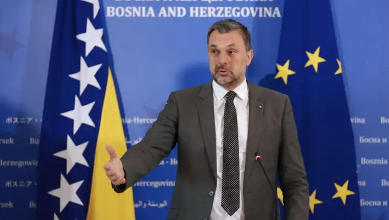 elmedin konakovic fena22