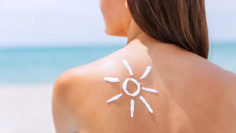 krema za sunce freepik1