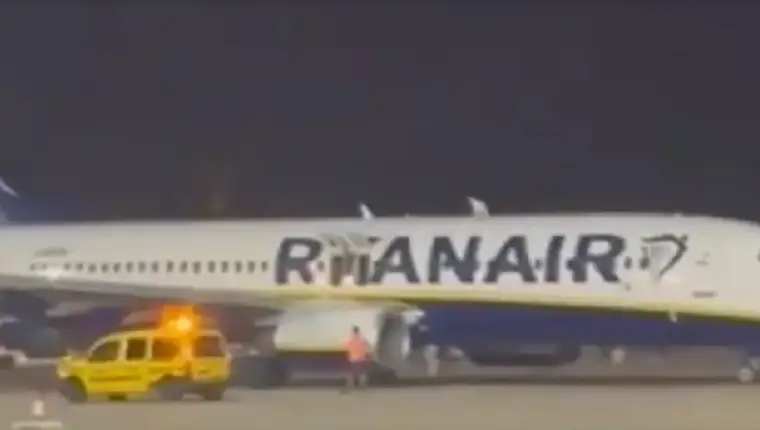 ryaniar 1