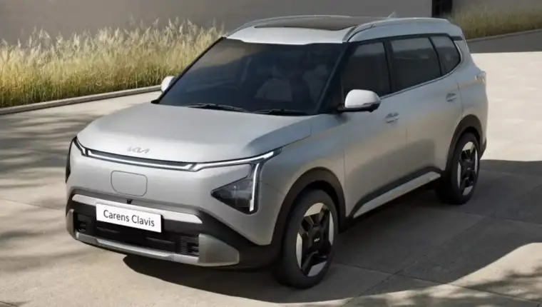 KIA-CARENS-CLAVIS