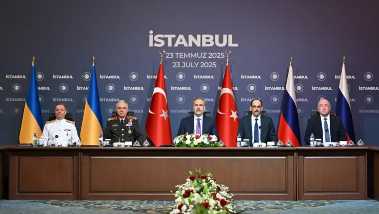 AA-20250723-38642467-38642466-TRILATERALNI_SASTANAK_TURSKARUSIJAUKRAJINA_U_ISTANBULU