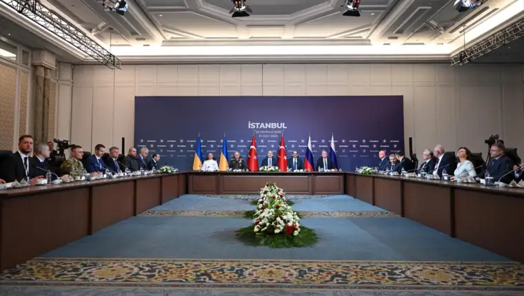 AA-20250723-38642467-38642462-TRILATERALNI_SASTANAK_TURSKARUSIJAUKRAJINA_U_ISTANBULU