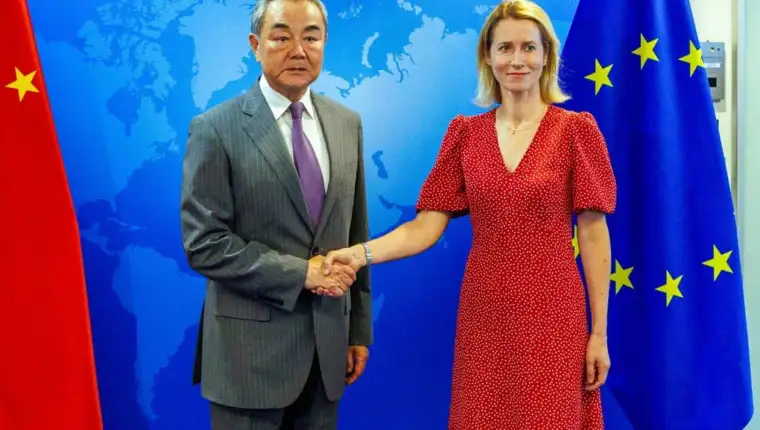 wang ji kaja kallas