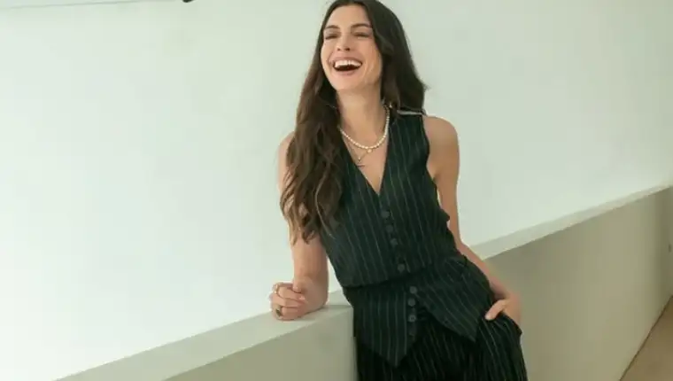 Anne Hathaway