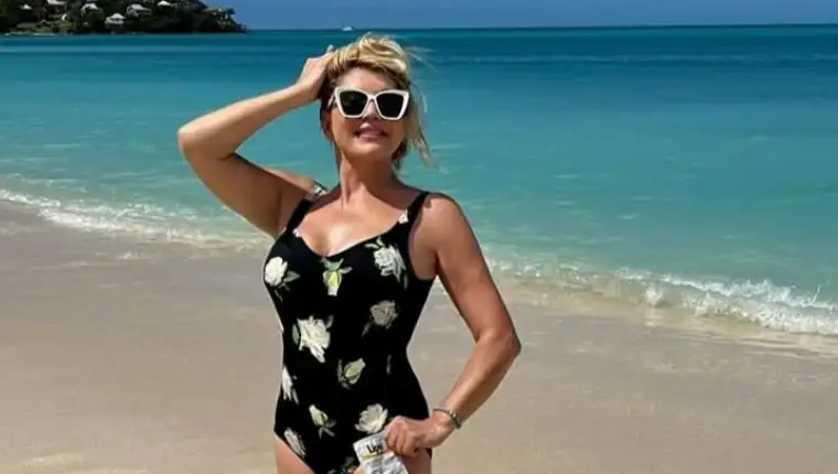 Za mene je leto počelo mnogo ranije! ☀️🏝️Da bih solidno izgledala na plaži, u pomoć mi je prite
