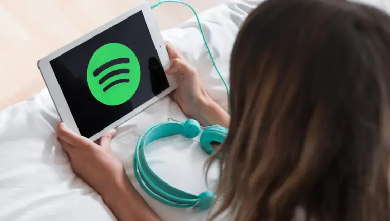 spotify freepik