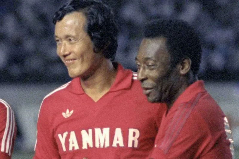 Kunishige Kamamoto