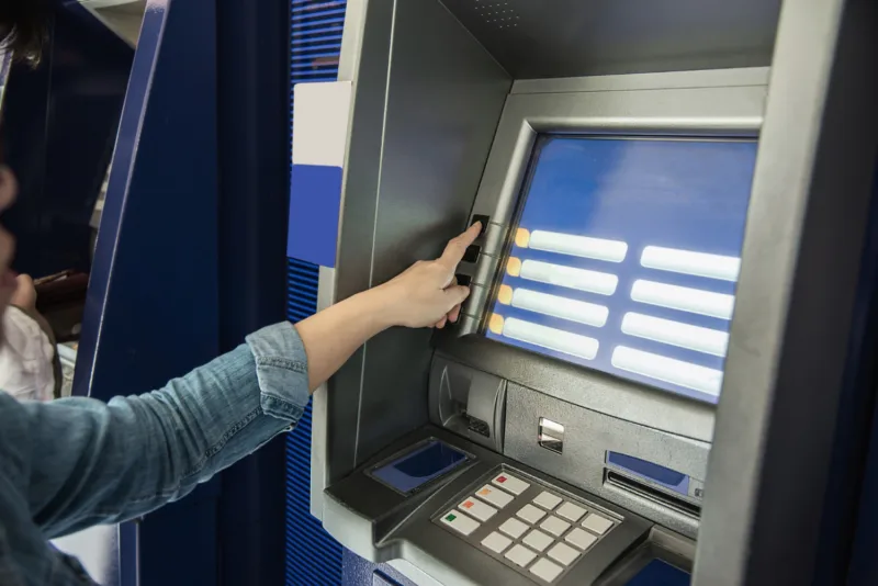 bankomat freepik