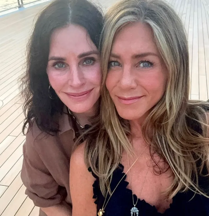 cox aniston