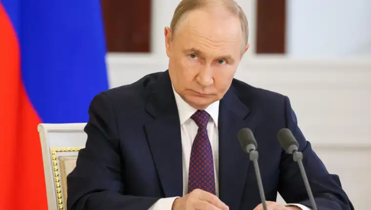 Russia: Presidents of Russia and Laos meet in Moscow