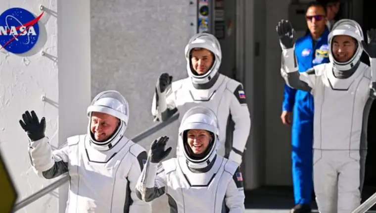 nasa crew11