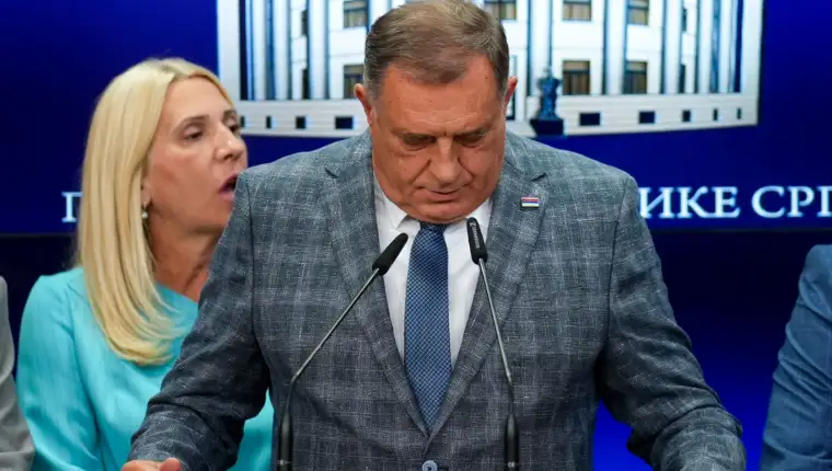 Dodik - PXL_010825_136224836